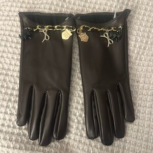 Juicy Couture Y2K Chocolate Brown Leather Gloves with Charms